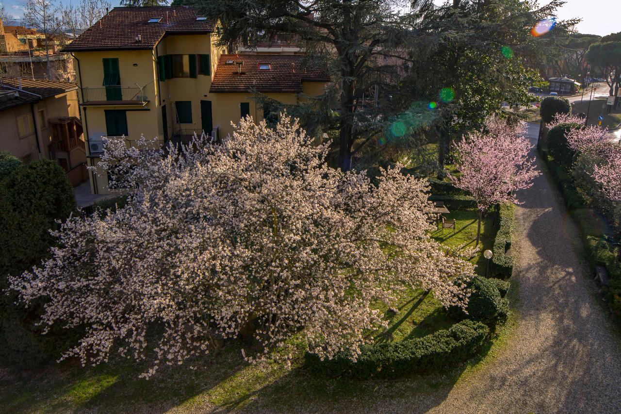 Dimora Salviati Acomodação com café da manhã Florença Exterior foto